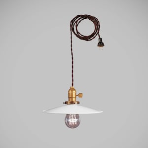 Lampe industrielle - éclairage industriel vintage - Lampe pendentif avec abat-jour en acier plat de 10 pouces - Lumière pendentif - Steampunk - Swag - Lumière suspendue