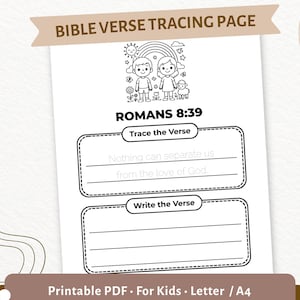 Può includere: Una pagina di tracciatura di versetti biblici in bianco e nero per bambini. La pagina include il testo "ROMANI 8:39", con spazio per tracciare e scrivere il versetto "Nulla potrà separarci dall'amore di Dio". La pagina presenta anche illustrazioni di bambini, un arcobaleno e una pecora.