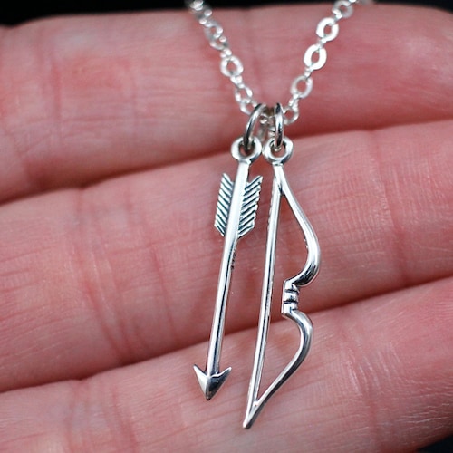 WeRe Hungry Guitar Pick Necklace Pendant Listing Decorative Accessories Pet Necklace Pet Card WeRe Hungry Guitar Pick Necklace Pendant Listing Decorative Accessories Pet Necklace Pet Card
