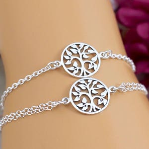 Tree of life bracelet, women bracelet with antique silver tree charm,  nature, green cord, gift for her, yoga bracelet, minimalist, spiritual –  Shani & Adi Jewelry