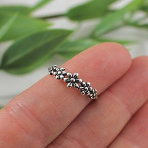 Daisy Ring Necklace in Sterling Silver, Daisy I Pick You Ring, Forget Me Not Ring, Promise Ring, flower ring, floral ring, friendship ring