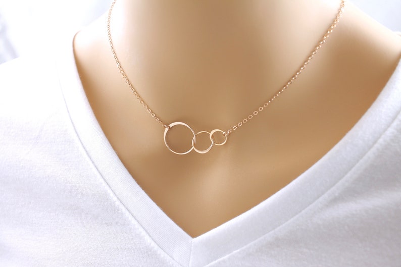 Three Generations Necklace Eternity Circle Necklace Three Circle Necklace Rose Gold 3 Sisters Three Entwined Circles 3 Circle Necklace