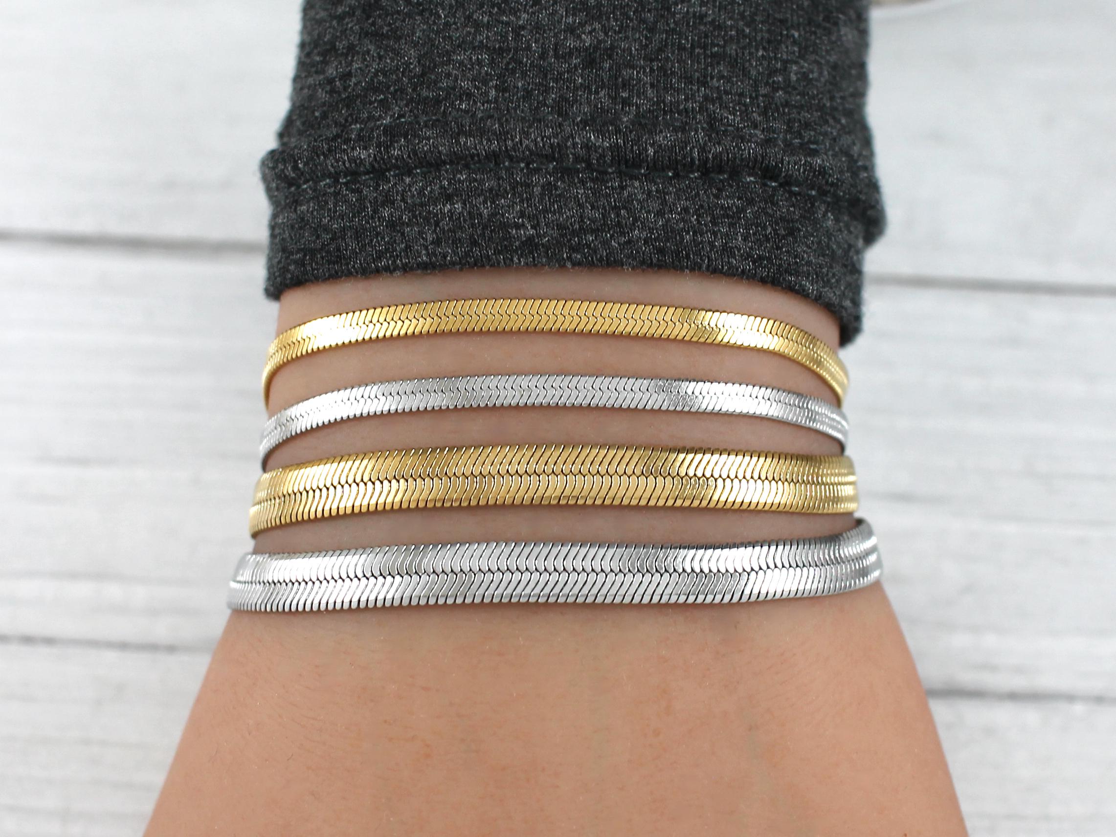 A&G The Lion Heart 90s bracelet original 90s Gold Bracelet - Etsy