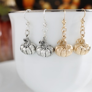 Pumpkin Earrings in Sterling Silver, Halloween Pumpkin Earrings, Thanksgiving Earrings Dangle, Autumn Fall Earrings, Pumpkin Jewelry