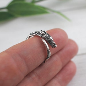 Dragon Ring in Sterling Silver, Viking Ring, sterling silver dragon ring, dragon jewelry, dragon ring men or women, goth ring, silver dragon image 9