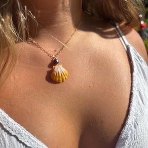 Sunrise Shell Necklace
