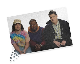 Puzzle - New Girl Puzzle - Best Friends Puzzle - College - Nick Schmidt Winston (110, 252, 520, 1014-piece)