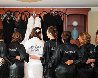 BLACK Bridesmaid Robes, Black wedding robe, bridesmaid silk robe, personalized silk robe, bath robe, bachelorette party robe, plus size robe