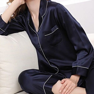 P7-Personalized Silk Satin Pajamas Bridesmaid pajamas, long sleeves Pajamas pants, Pajamas shirt, Satin Pajamas sets, custom made pajamas