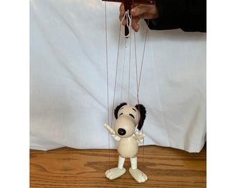 Vintage Snoopy Peanuts Wooden Marionette String Puppet Fuzzy Ears Collectible