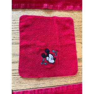 Vintage Disney Mickey Mouse Christmas Towel Set Red Saturday Knight Ltd 5 Piece image 5