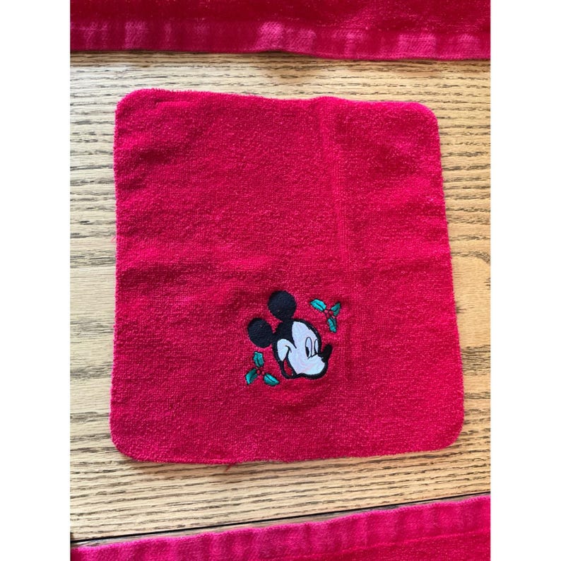 Vintage Disney Mickey Mouse Christmas Towel Set Red Saturday Knight Ltd 5 Piece image 5