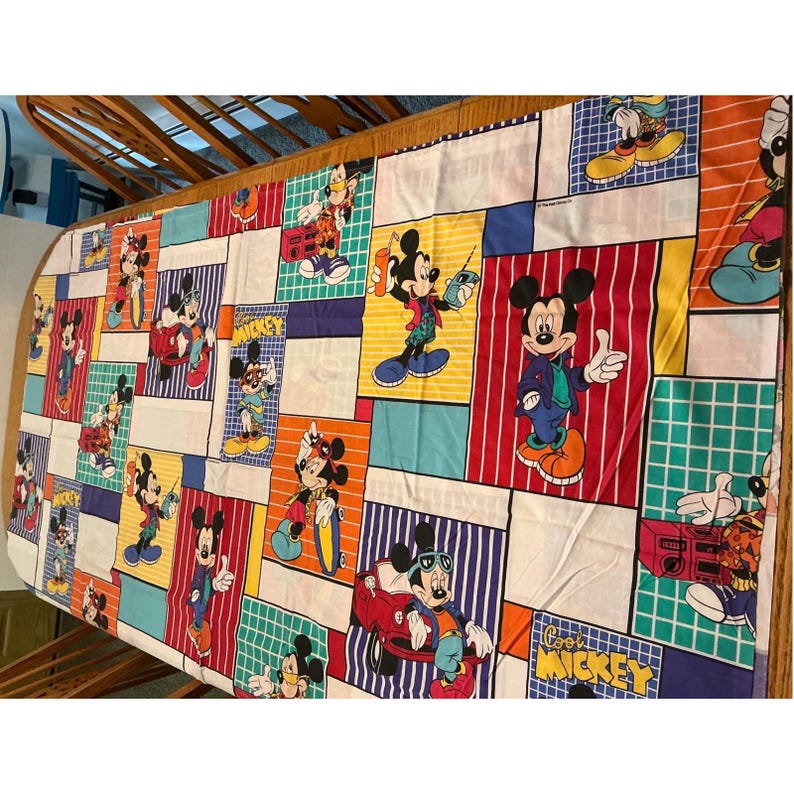 Vintage 90 Disney Cool Mickey Mouse Bedding Retro Flat Sheet Pillowcases blanket image 2