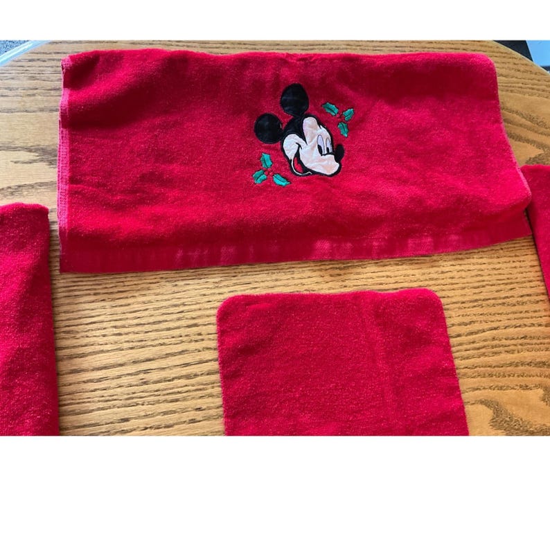 Vintage Disney Mickey Mouse Christmas Towel Set Red Saturday Knight Ltd 5 Piece image 7