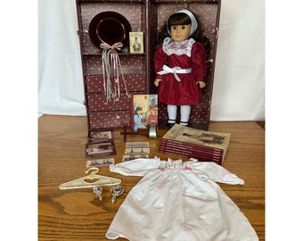 American Girl Samantha Doll Trunk Set with Books Clothes and Stereoscope Access.