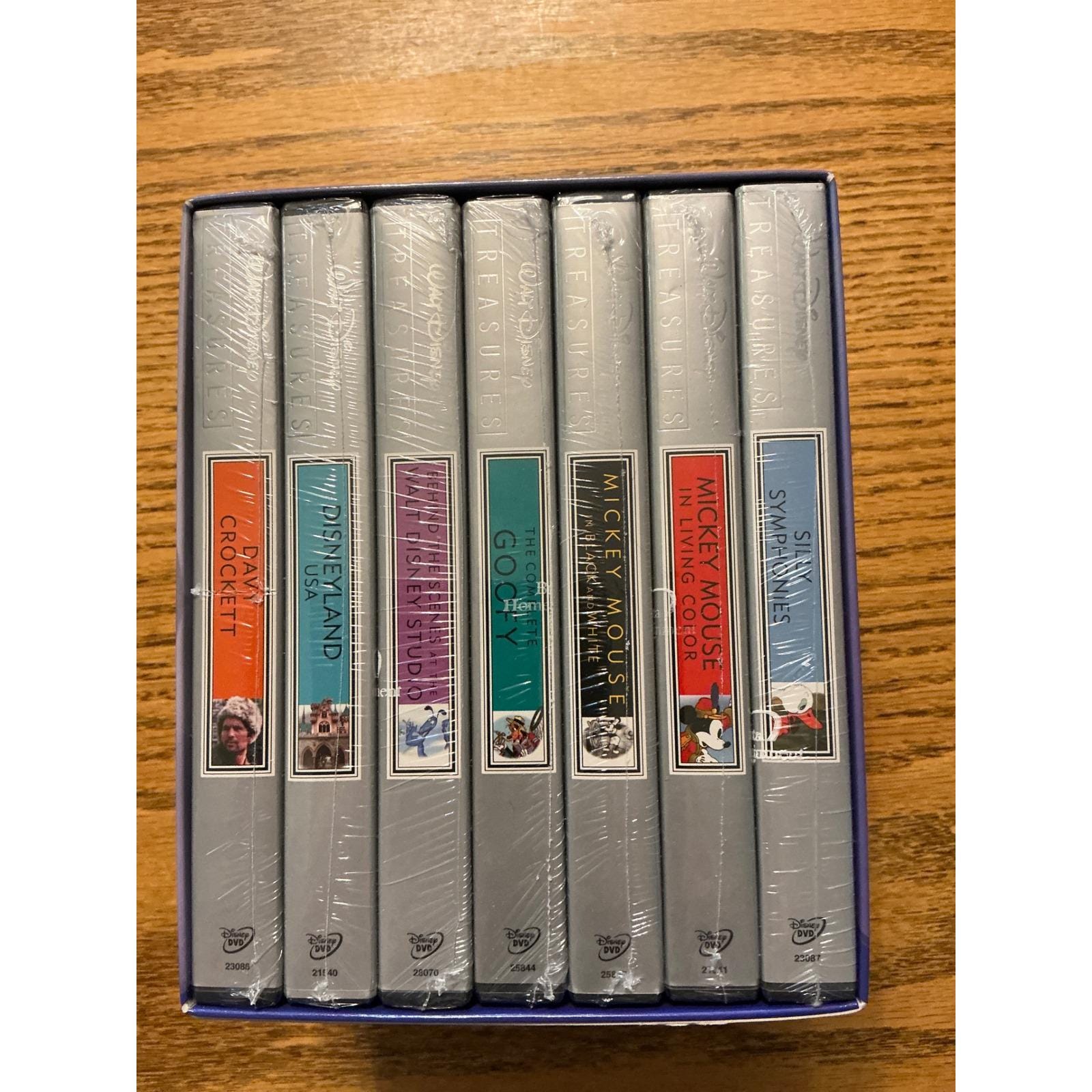 Walt Disney Treasures DVD 7巻セット Walt Disney Treasures the Ultimate Disney Treasure Chest 7 DVD Box