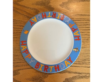 Plato de cumpleaños de Disney Winnie the Pooh con Tigger y Eeyore, borde azul, 30 cm (12 pulgadas)