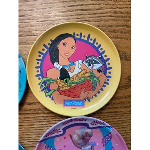 Vintage Zak Designs Disney kleine zeemeermin Pocahontas Barbie melamine bordenset 4 afbeelding 5
