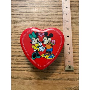 Conjunto de collar y pendientes de corazón de Mickey y Minnie Mouse de Disney, oro sobre plata, estaño rojo imagen 5