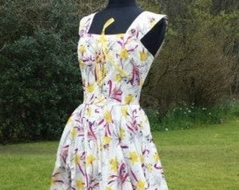 1950s Ballgown Prom…Cotton Daffodil Print Size 10 UK