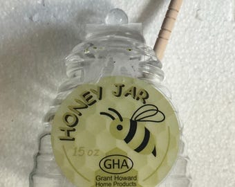 GHA  Shatterproof Recycled Glass Beehive Shaped Honey Pot / Jar With Dipper 15 Ounces NEW!