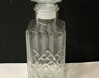 Vintage Cut Crystal Glass Diamond Pattern Square Shaped Decanter With Stopper