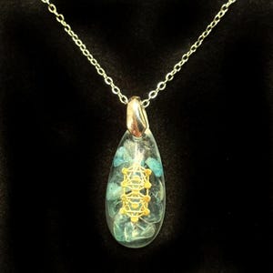 Pingente de cristal da Árvore da Vida da Cabala com apatita azul clara