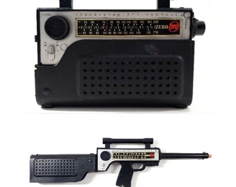 1964 Mattel Agent Zero M Portable Transistor Radio Spy Toy Rifle