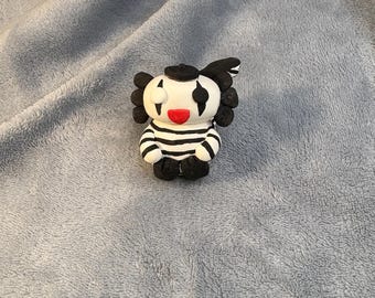 Axolotl-mime-miniatuurbeeldje van klei, handgemaakt handgeschilderd bureau, cadeau plank geest