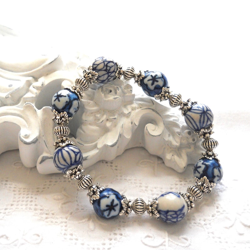 Bracelet en porcelaine main image 1