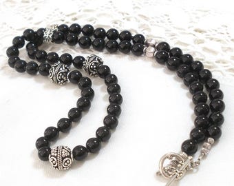 long black beaded necklace, roaring twenties jewelry, flapper style