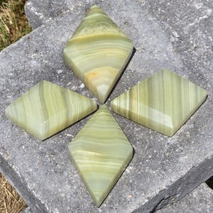 Afghan Jade Diamond Carving