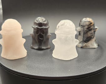 Mini Ghost Crystal Carving 4.5cm