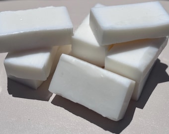 Unscented Grass Fed Suet Cleanser | Handmade Minimal Ingredient Bar for Sensitive Skin