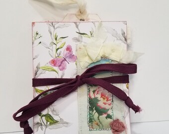 Mini Handmade Folio Junk Journal Insert with Sewn Paper Clusters for Writing - Floral Design Notebook Folio for Journaling