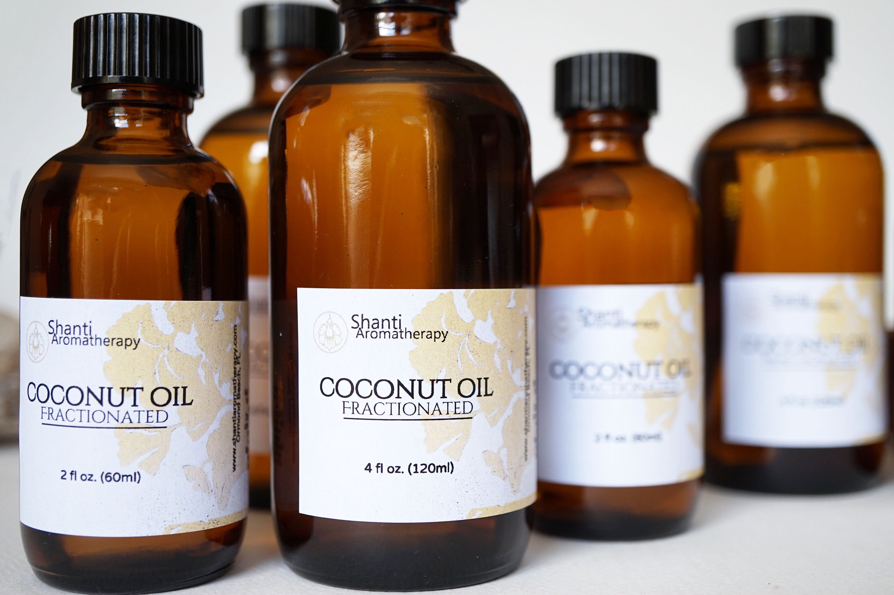 Fractionated Coconut Oil - Carrier Oil For Aromatherapy - Massage Oil - Skin Care Oil