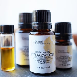 Aceite esencial de cedro del Himalaya: aceite esencial puro