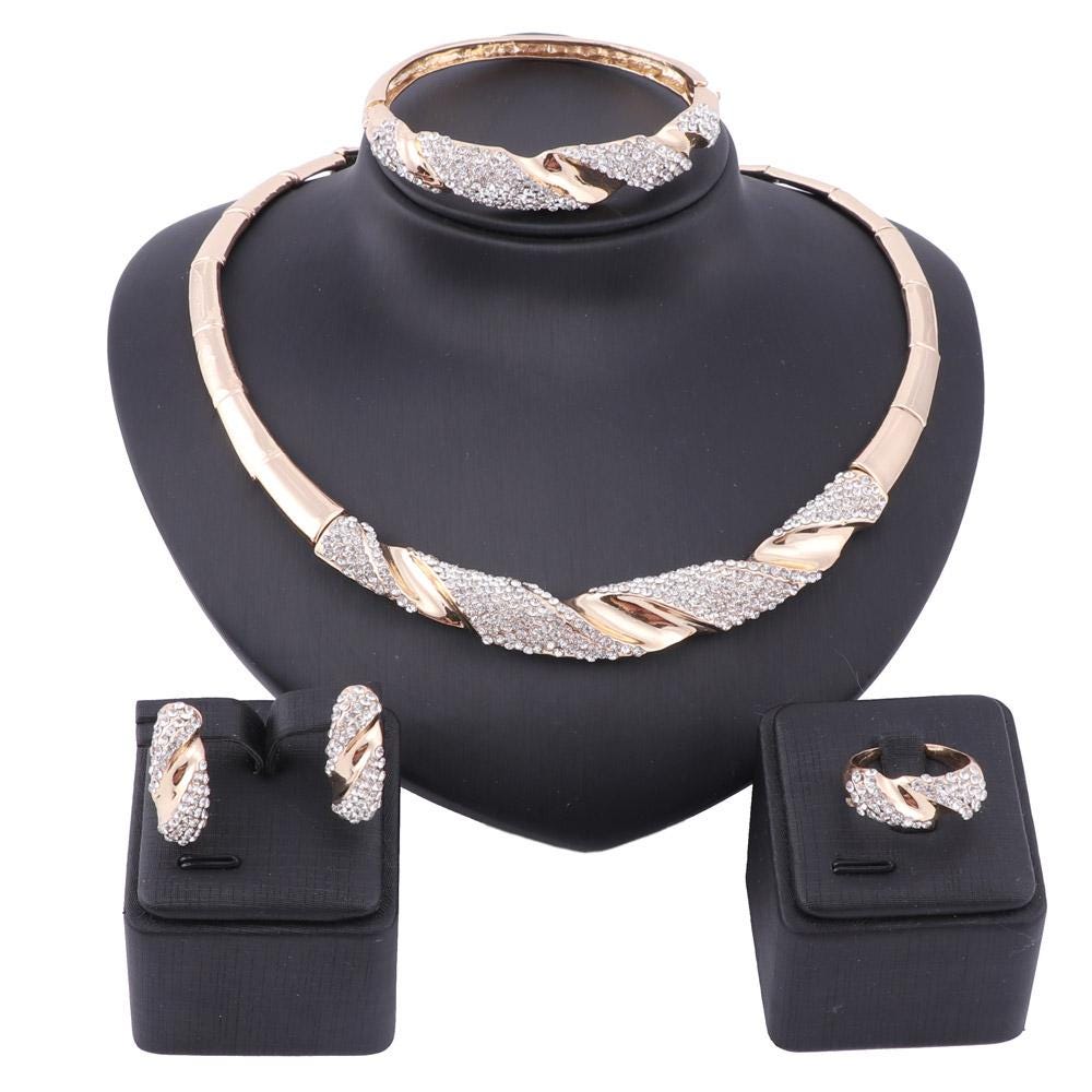 Lot De Bijoux Gris/beige - Colliers, Boucles D'oreilles Et Bracelets - Ensemble 3 Pièces