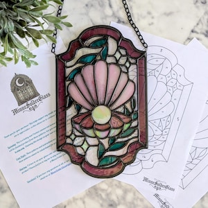 Oyster Shell Frame Stained Glass Pattern, PDF/PNG Digital Download