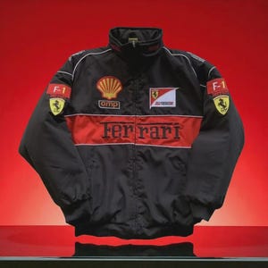 【レア】Ferrari F2002 フェラーリ レーシングボンバージャケット 2025年最新】フェラーリ マルボロ ジャケットの人気アイテム