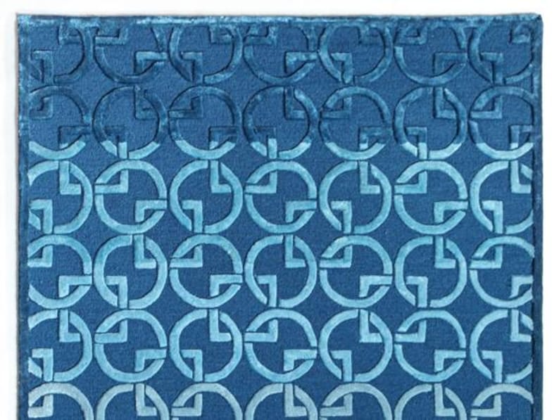 Hand-Tufted Wool & Botanical Silk Rug | Gradient Chain Design image 7