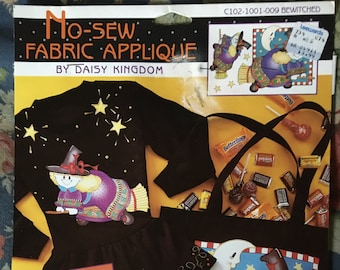 Vintage Daisy Kingdom No Sew Fabric Applique C102-1001-009 Bewitched Halloween Kit