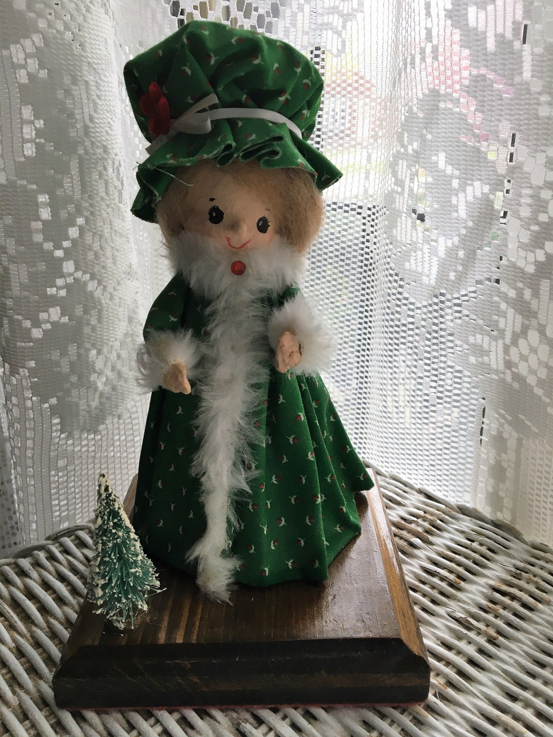 Charming Vintage Paper Mache Victorian Christmas Caroler Etsy