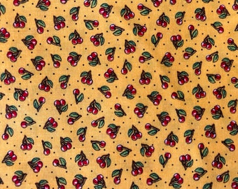 Tissu en coton Mary Engelbreit vintage jaune cerises rouges