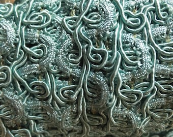 Vintage 1960&#39;s Gorgeous Green Braided Embroidered Lace Trim