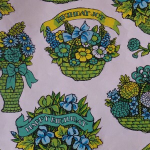 Vintage Happy Birthday Basket Vase Boeketten van bloemen groene gele aqua blauwe bloemen verjaardag vreugde cadeau wrappapier
