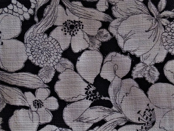 Vintage Black & off White Cottage Garden Floral Woven Cotton | Etsy