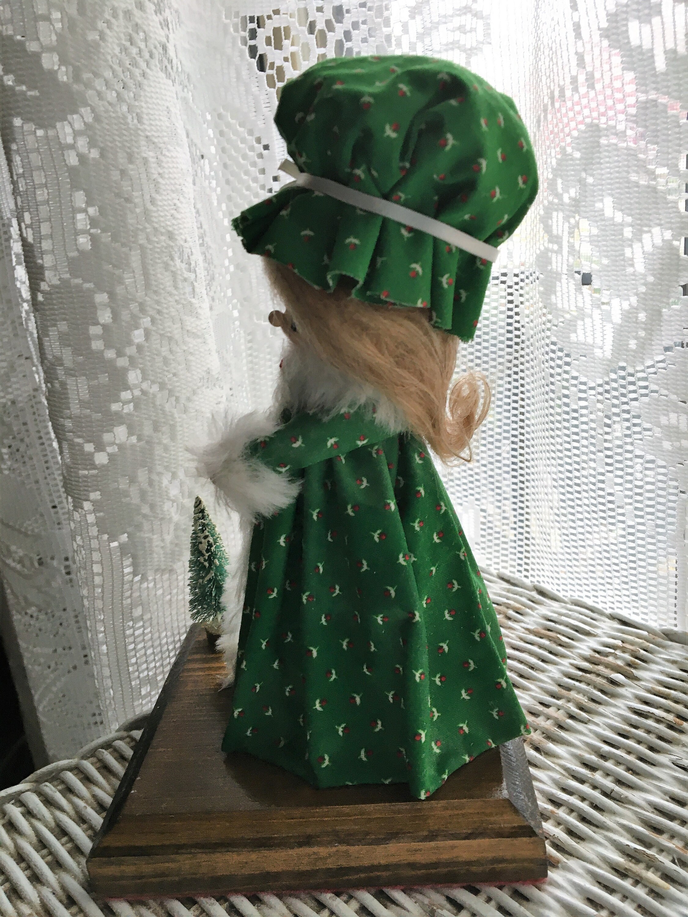 Charming Vintage Paper Mache Victorian Christmas Caroler Etsy