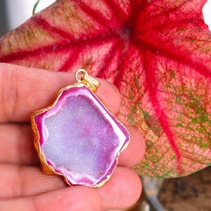 Natural Agate Geode Slice Pendant with gold edge, Druzy Crystal Charm for Jewelry making, necklace supplies, Raw Stones Gift
