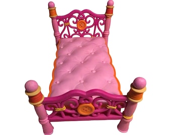 La cama de Lalaloopsy se adapta a muñecas de tamaño normal.